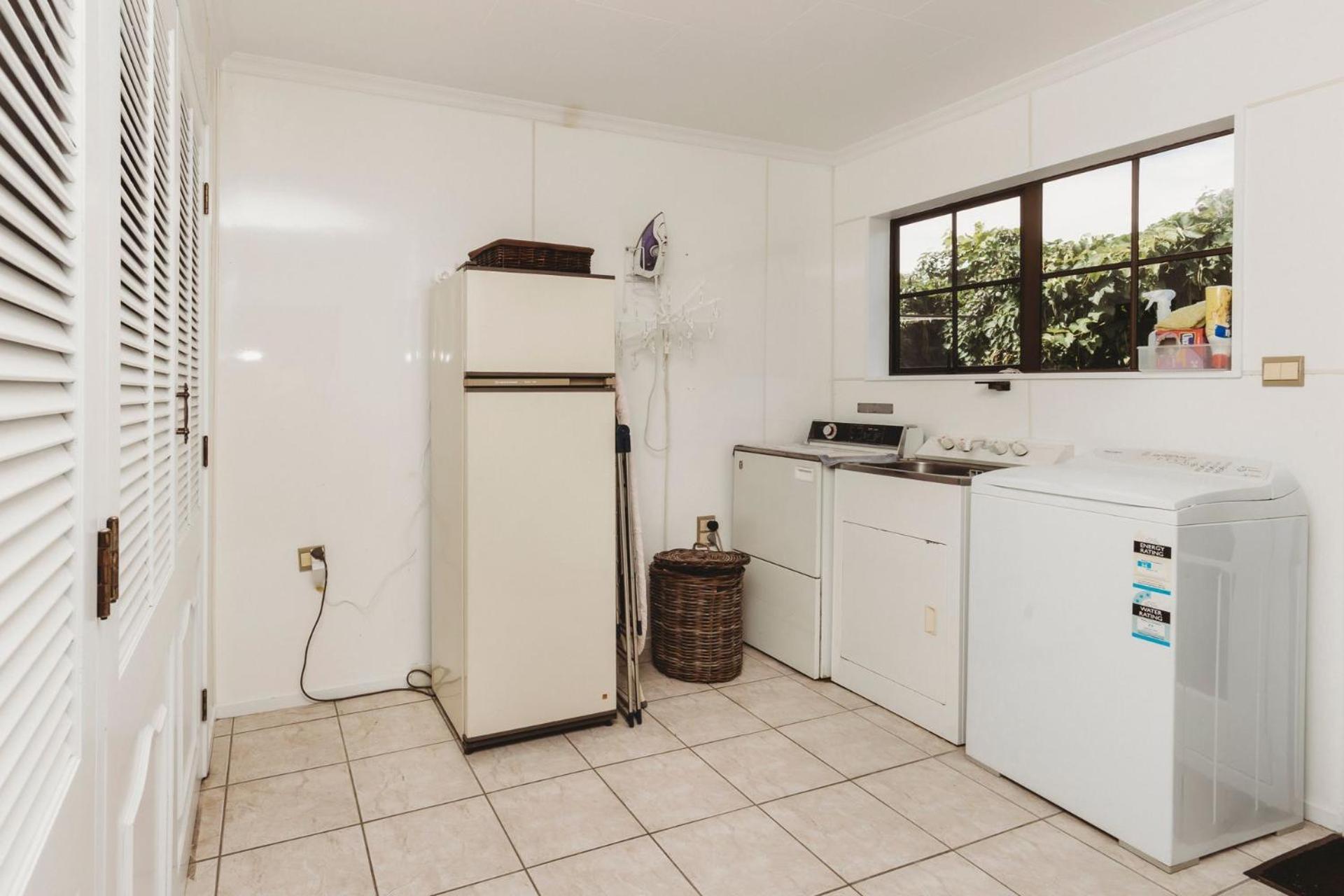 Family Fun - 4Br Home With Swimming Pool And Spa New Plymouth Exterior foto