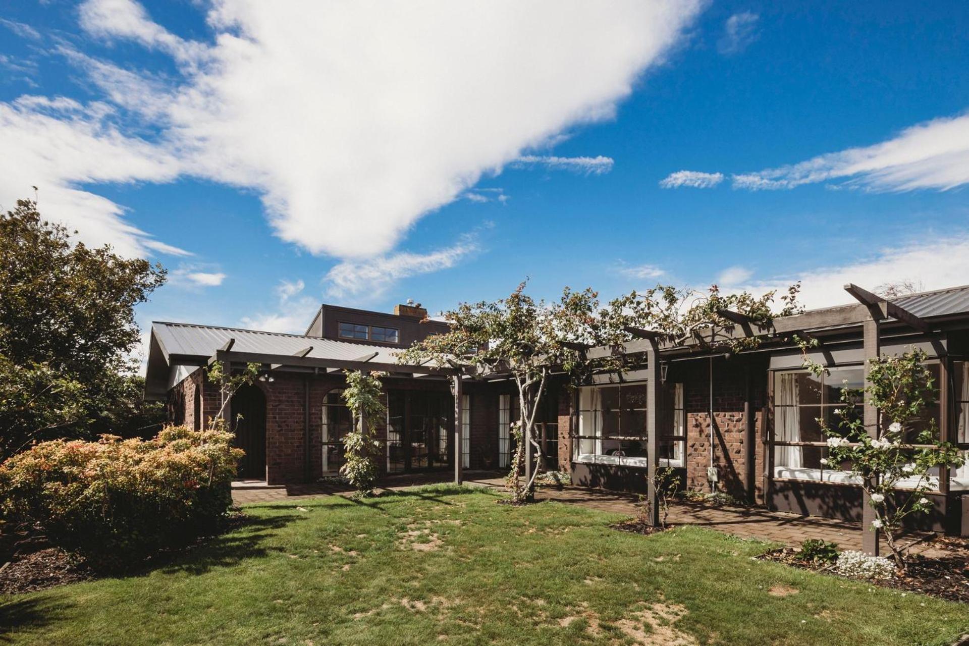Family Fun - 4Br Home With Swimming Pool And Spa New Plymouth Exterior foto